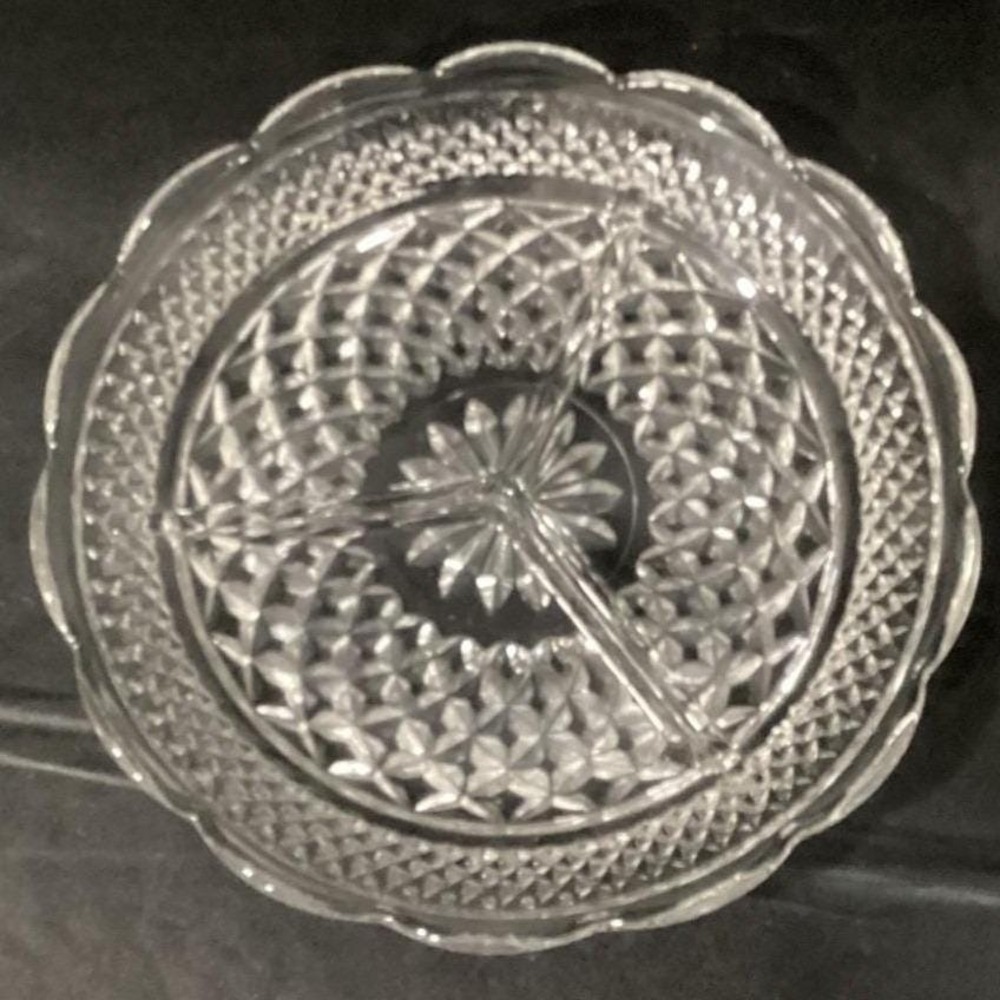 Vintage Anchor Hocking Wexford Divided‎ Relish Dish 8-1/2" - Picture 4 of 9